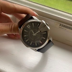 Diesel 10 bar brown leather watch